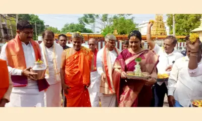 Administration of Hindu temples should be handed over to Hindus says Pejawara Shri