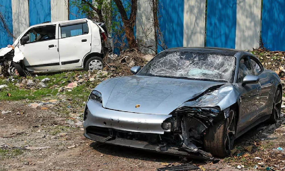 Pune porsche car crash