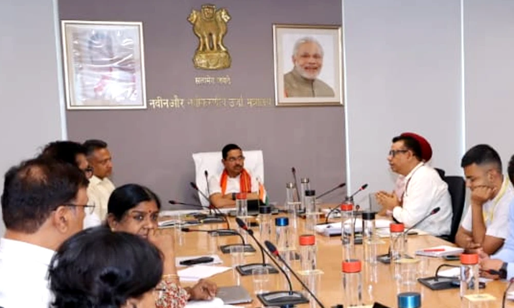 PM Surya Ghar Yojana Comprehensive Review Meeting by Union Minister Pralhad Joshi
