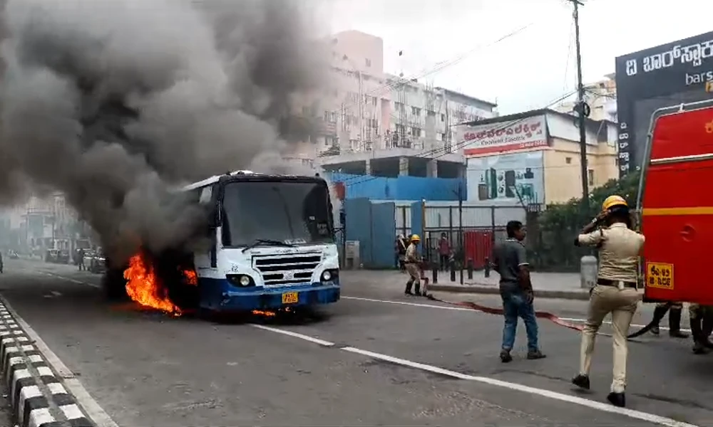 bmtc bus fire mg road