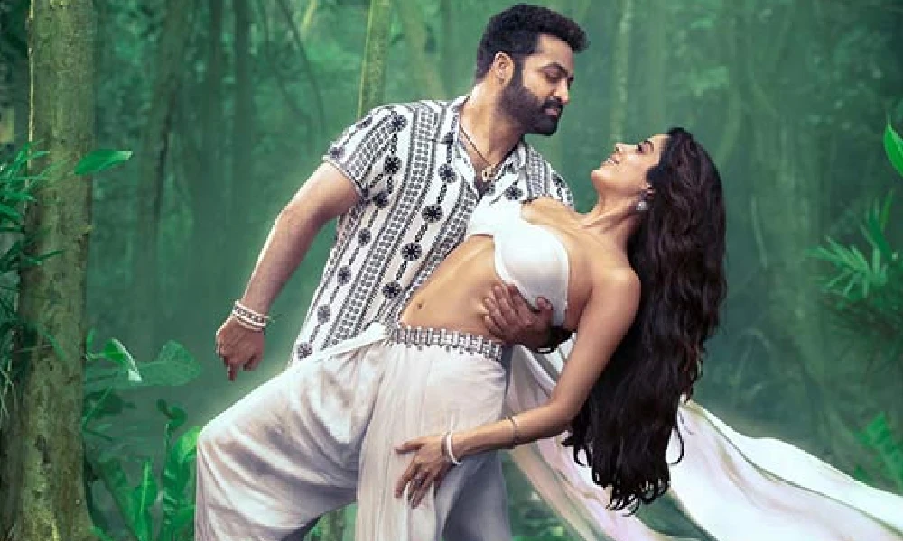 Jr NTR -Janhvi Kapoor Devara Song take centre stage