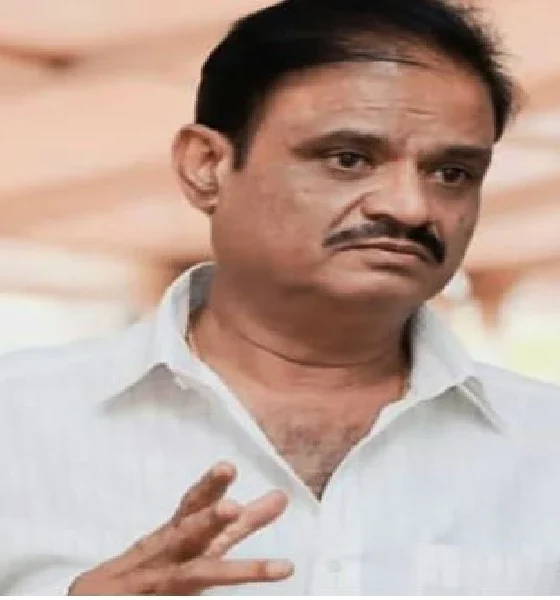 State govt orders SIT to hand over MLA Munirathna's case