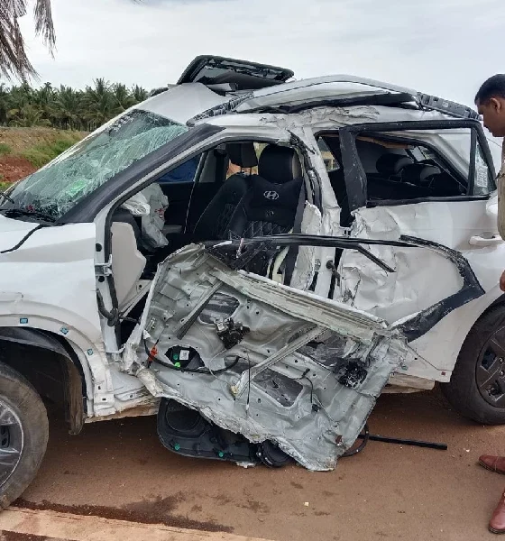 Road accident at isolated places in Tumkur Two bikers including a 7-year-old girl died on the spot